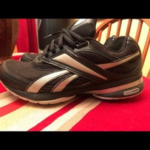 Reebok Easy Tones - 6.5